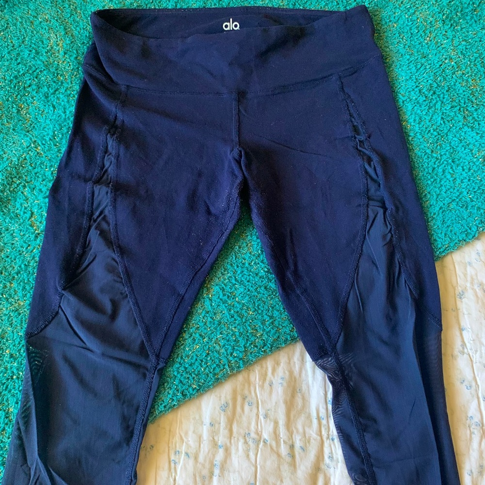 Alo Yoga Mesh Inset Leggings Navy 💙